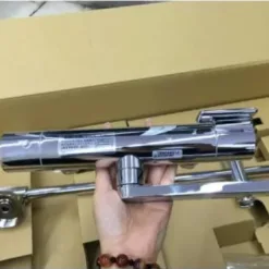 Alternative view of Sen tắm cây TOTO TBW04401J khống chế nhiệt độ