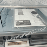 Tủ lạnh Hitachi R-XG51J gồm 6 cánh mặt gương, có ngăn hút chân không