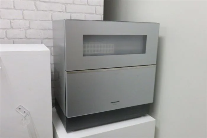 Máy rửa bát Panasonic NP-TZ200 NanoE khử mùi diệt khuẩn, cảm ứng - Ảnh 2
