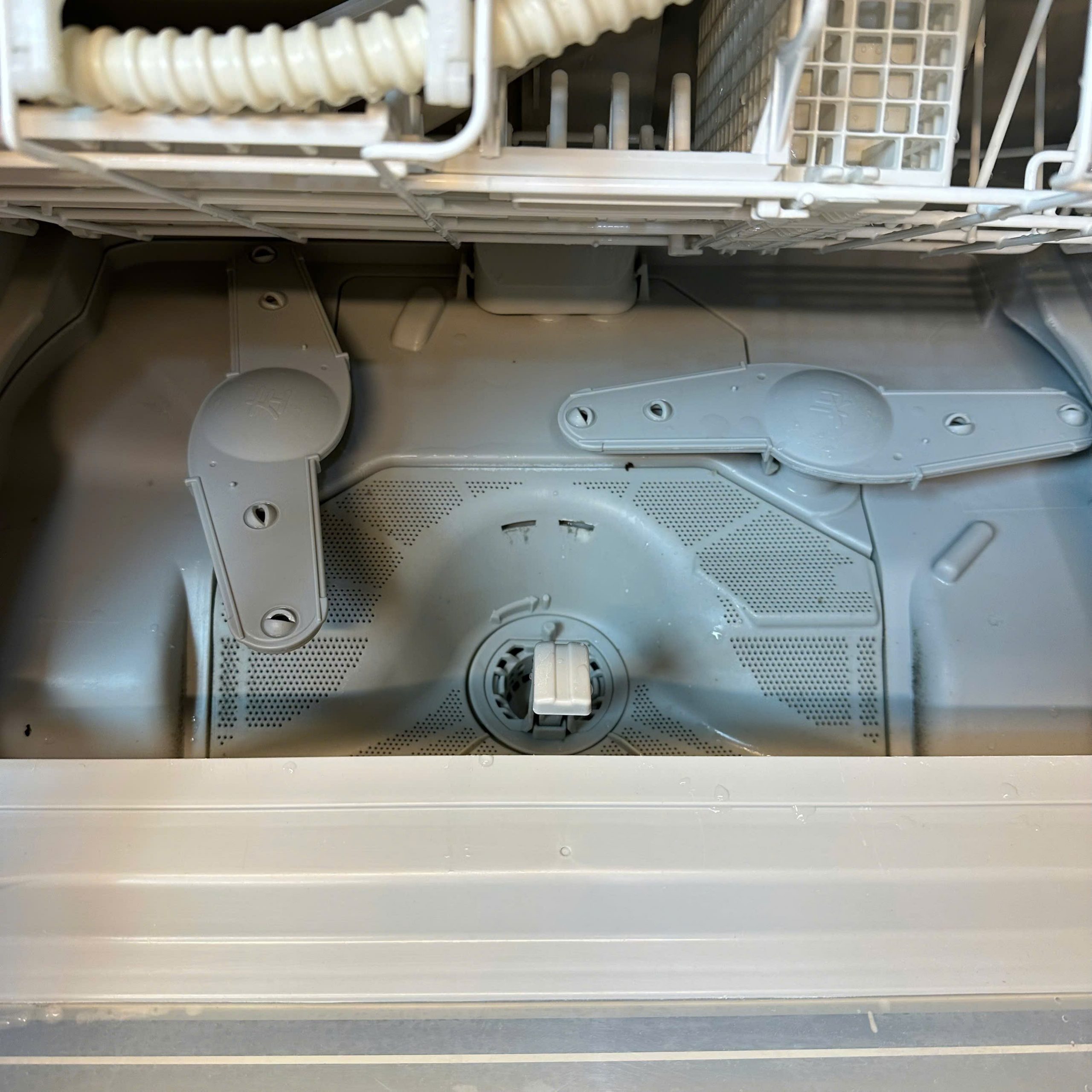 Máy rửa bát Panasonic NP-TZ200 NanoE khử mùi diệt khuẩn, cảm ứng - Ảnh 5