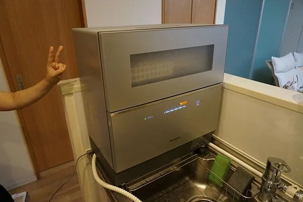 Máy rửa bát Panasonic NP-TZ200 NanoE khử mùi diệt khuẩn, cảm ứng - Ảnh 6