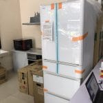Tủ lạnh Hitachi R-X51N có 6 cánh mặt gương kính