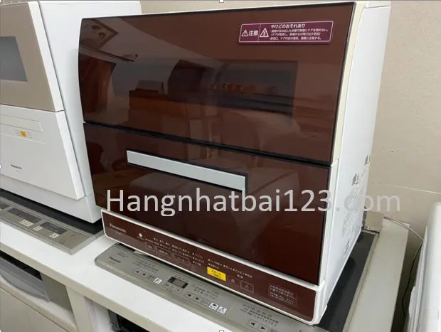 Máy rửa bát Panasonic NP-TR9 - Ảnh 2