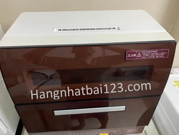 Máy rửa bát Panasonic NP-TR9 - Ảnh 3
