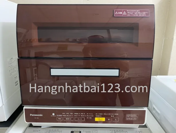 Máy rửa bát Panasonic NP-TR9