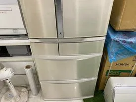 292783840 439584984687396 6323731160459992468 N