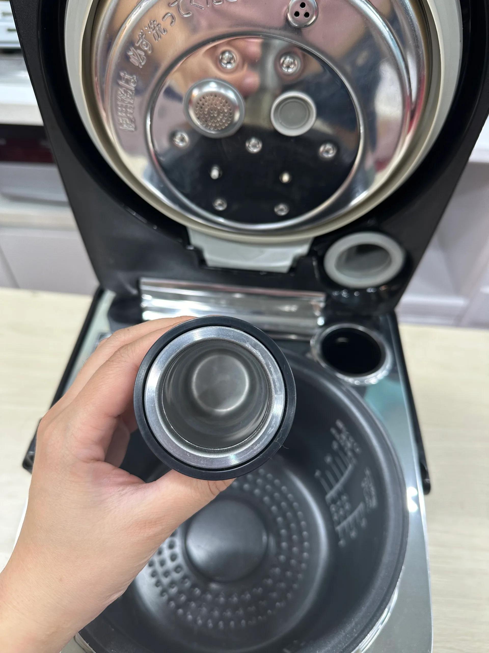Nồi cơm điện Panasonic SR-SPX105 dung tích 1L - Ảnh 6