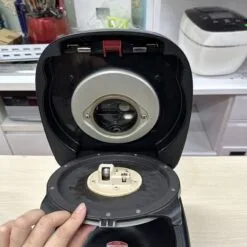 Alternative view of Nồi cơm điện Tiger JPC-A dung tích 1L