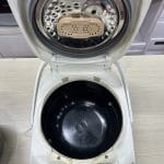 Nồi cơm điện Zojirushi NP-NT10 dung tích 1L