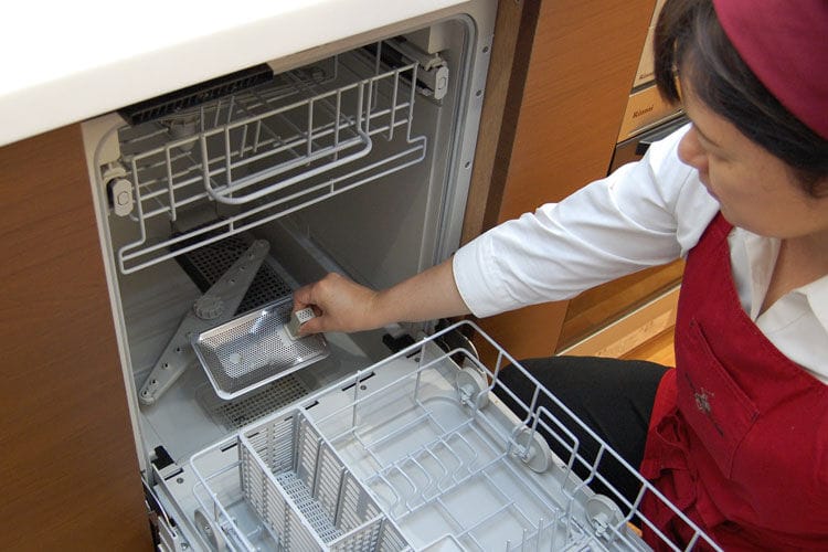 3 6 luu y giup may rua bat nhat sieu ben it loi dung mai khong hong